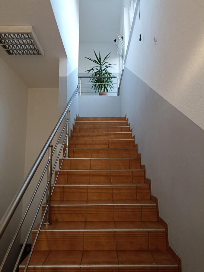 Royal Apartmani Bosanski Samac Exterior foto