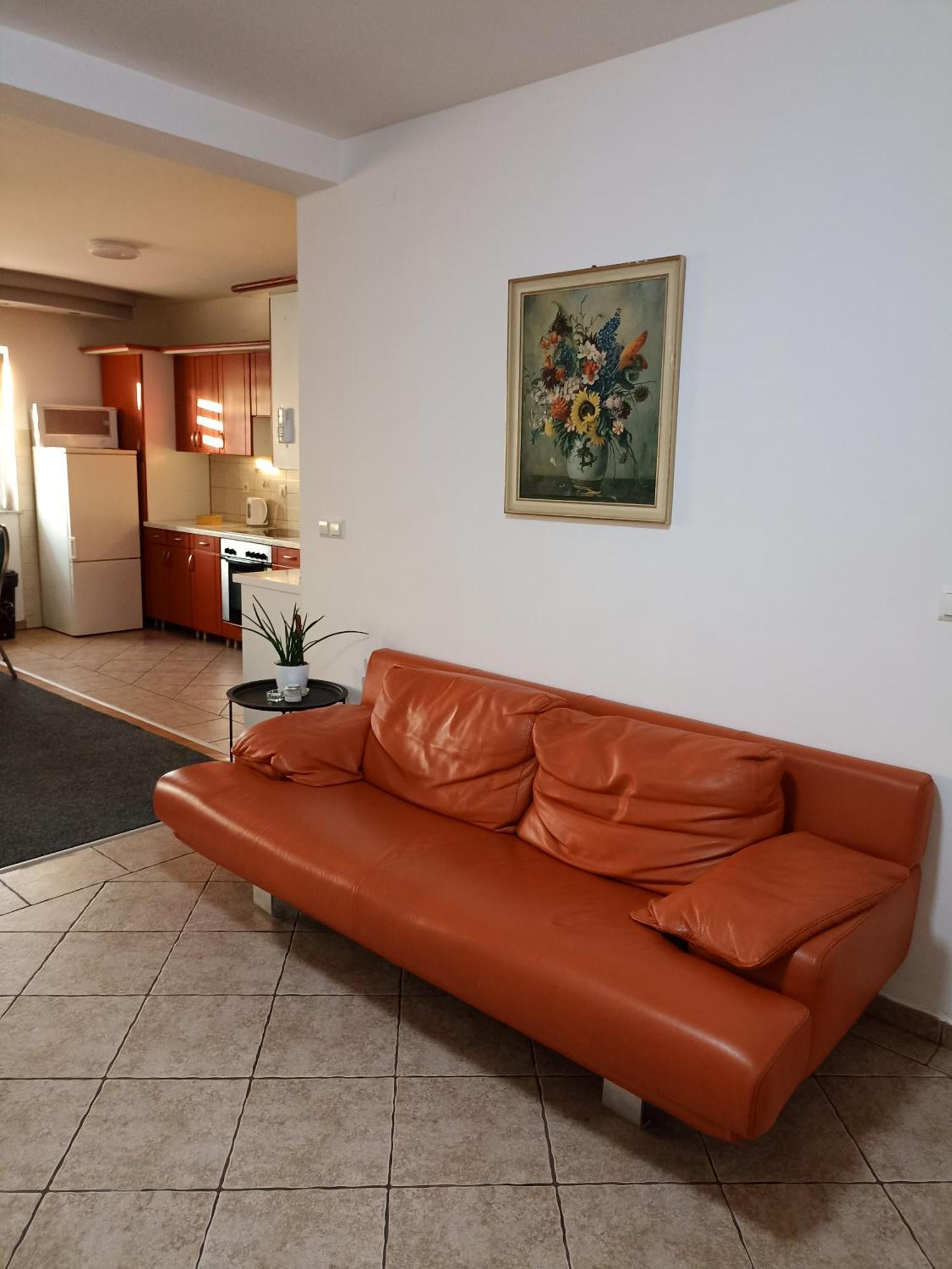 Royal Apartmani Bosanski Samac Exterior foto