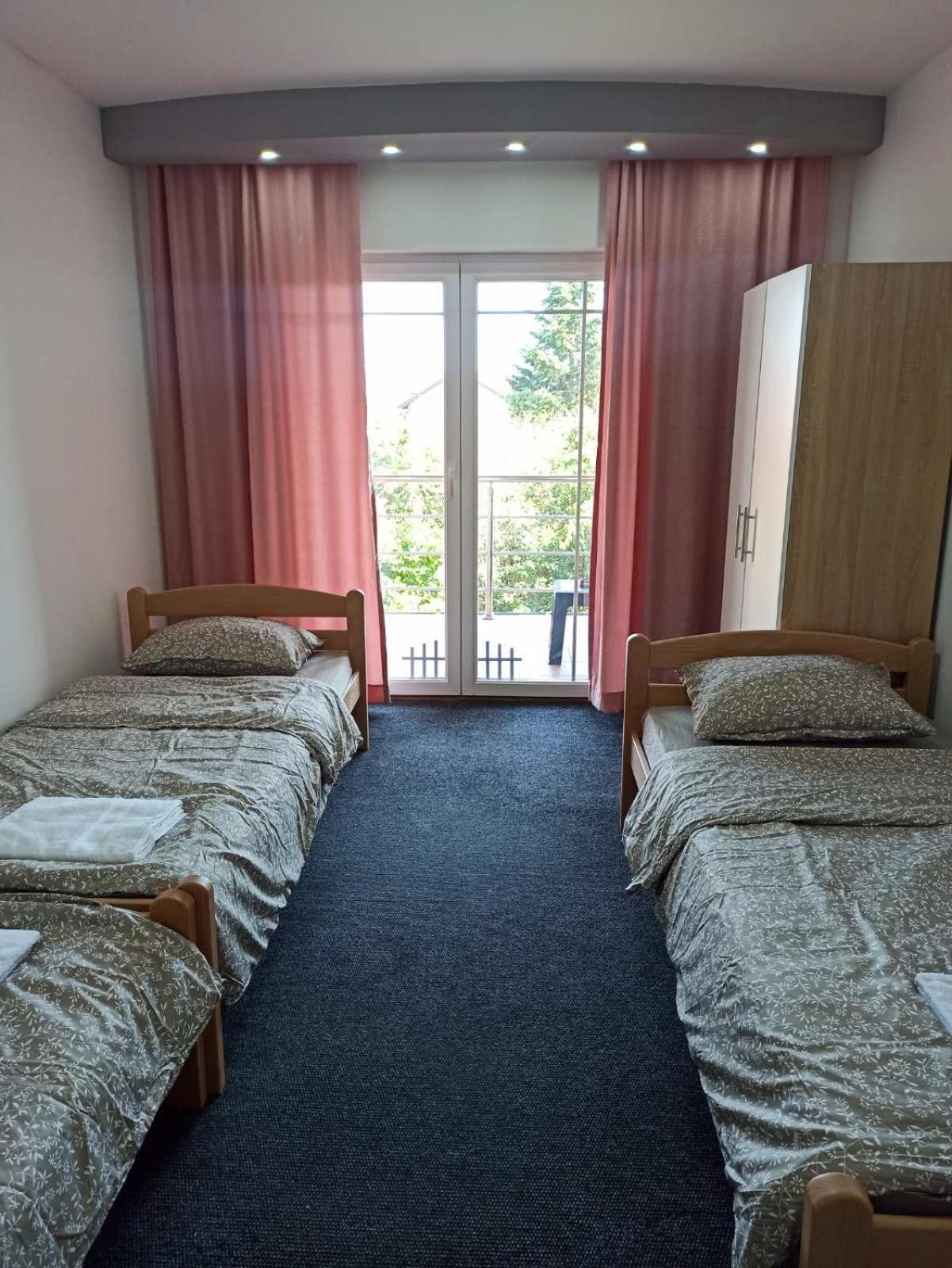 Royal Apartmani Bosanski Samac Exterior foto